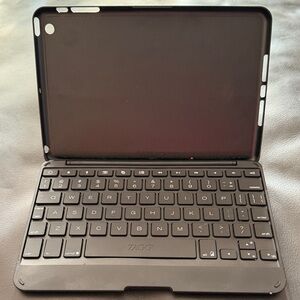 Black Zagg Keyboard Case